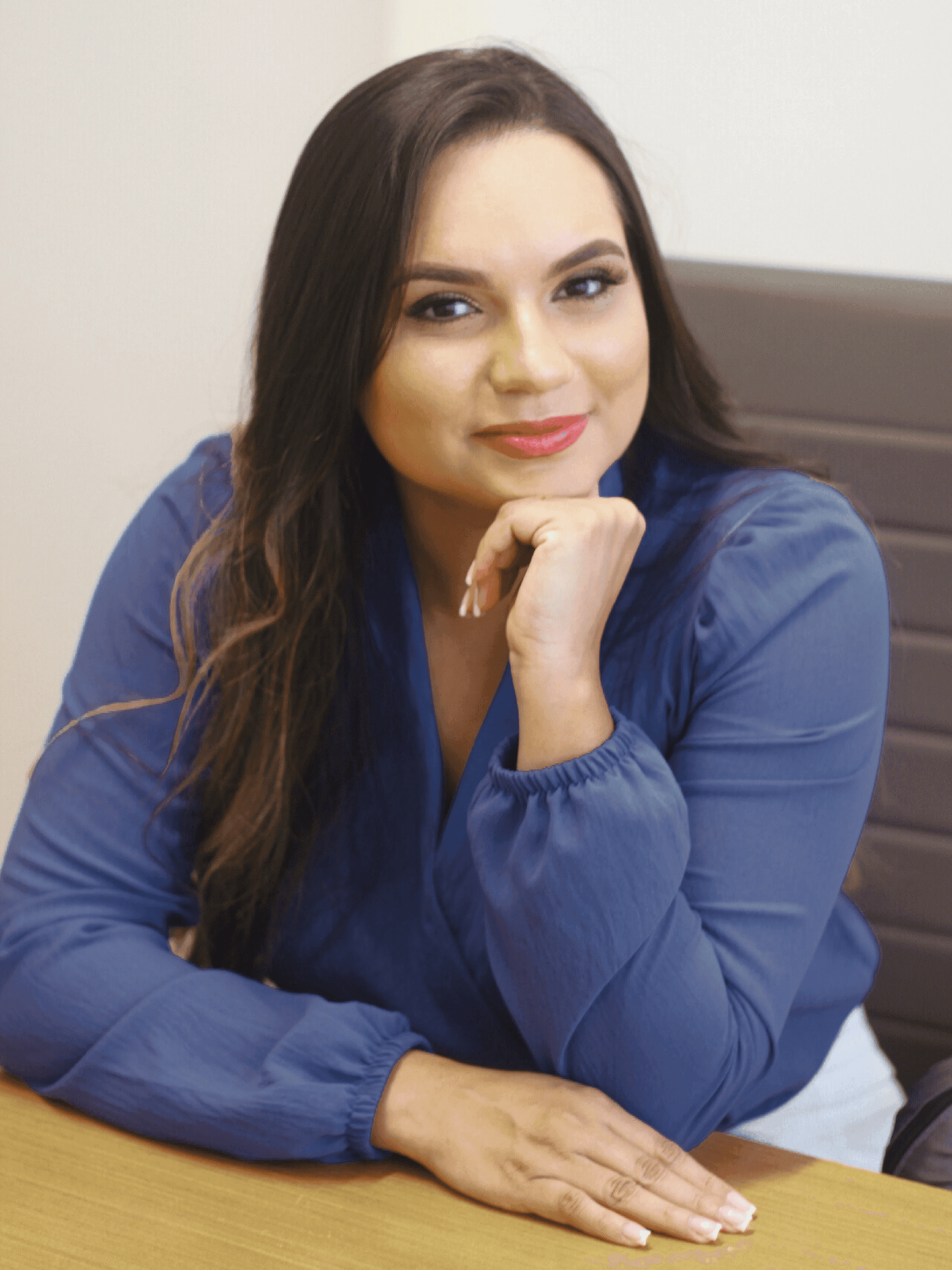 Psicóloga Erika Fernandes em seu consultório em Brasília